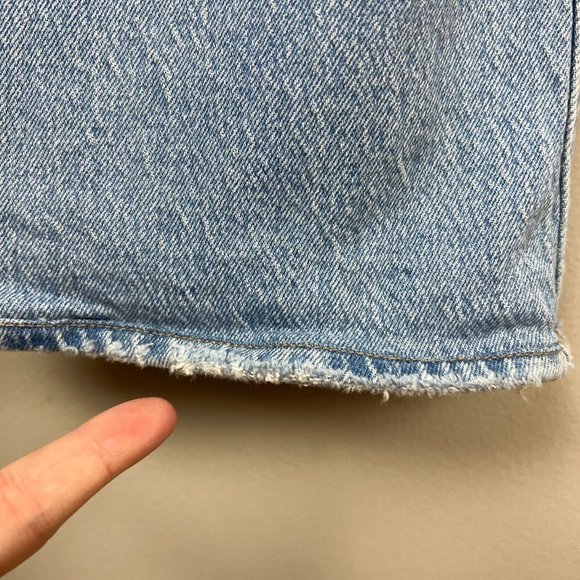 Levi's Premium 70's High Flare Jeans Womens 26 Blue Light Wash Distressed Denim - Picture 8 of 16